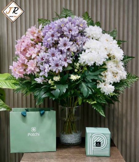 ضمة ورد صناعي