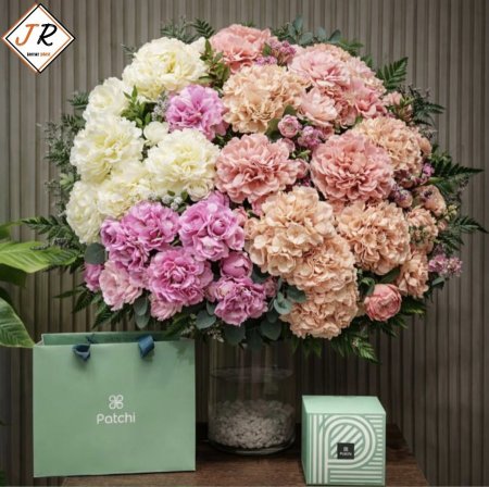 ضمة ورد فاخرة